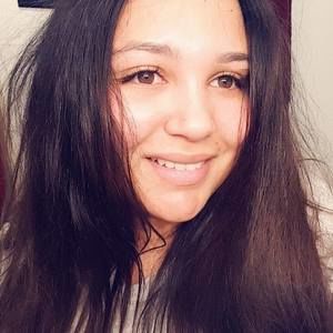 Meet your Posher, Riánna